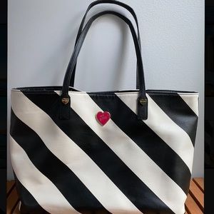 Betsey Johnson black and white purse